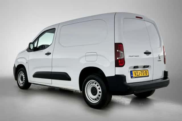 Peugeot Partner (2023) thumbnail 4