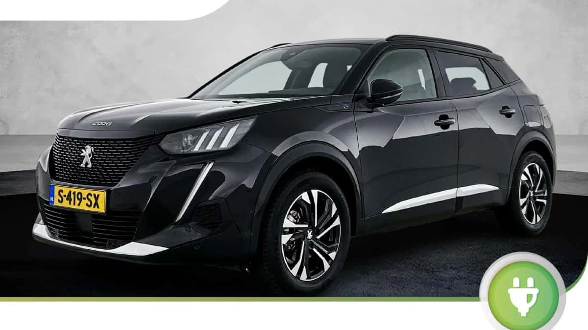 Peugeot e-2008 (2023) — foto 1