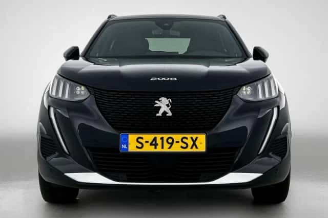 Peugeot e-2008 (2023) thumbnail 2