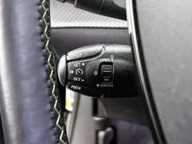 Peugeot e-2008 (2023) thumbnail 17