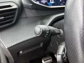 Peugeot e-2008 (2023) thumbnail 28