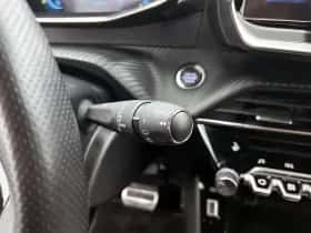 Peugeot e-2008 (2023) thumbnail 31
