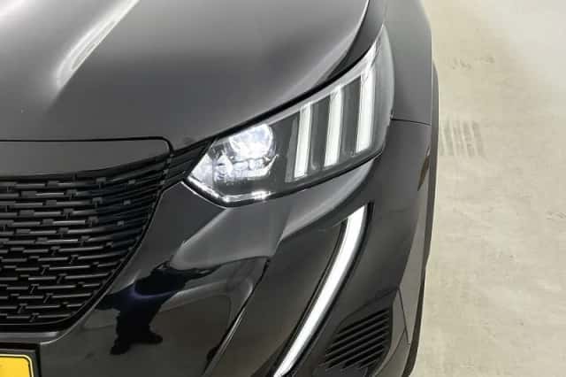 Peugeot e-2008 (2023) thumbnail 32