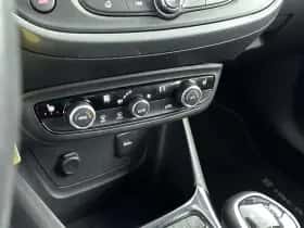 Opel Crossland (2021) thumbnail 23