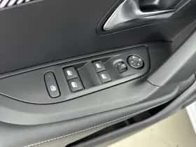 Peugeot 2008 (2025) thumbnail 16