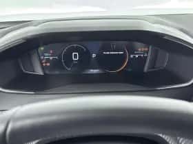 Peugeot 2008 (2025) thumbnail 18