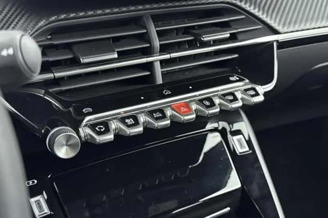 Peugeot 2008 (2025) thumbnail 24