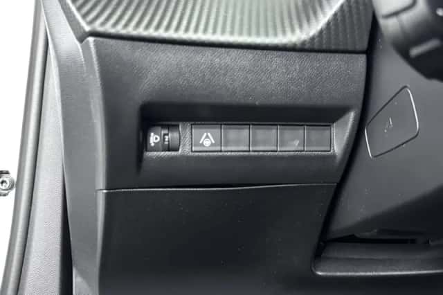 Peugeot 2008 (2025) thumbnail 31