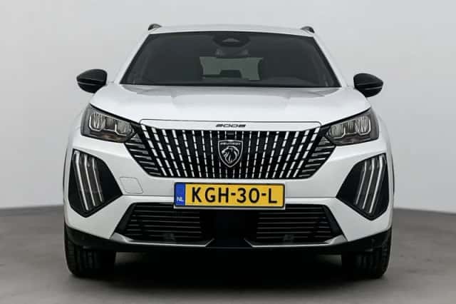 Peugeot 2008 (2025) thumbnail 9