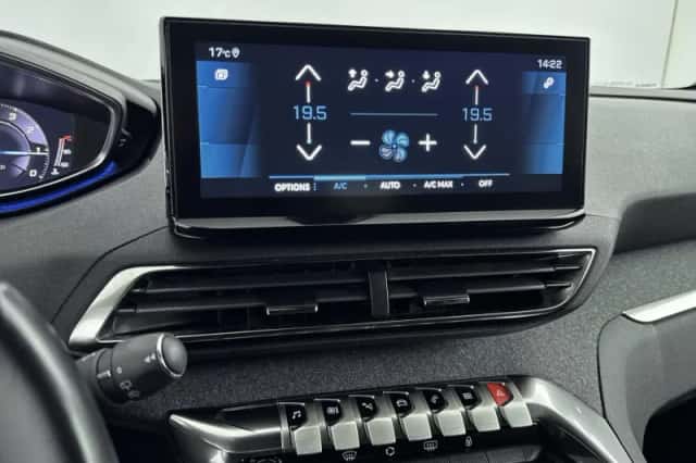 Peugeot 3008 (2023) thumbnail 23