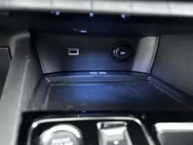 Peugeot 3008 (2023) thumbnail 25