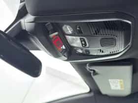 Peugeot 3008 (2023) thumbnail 27
