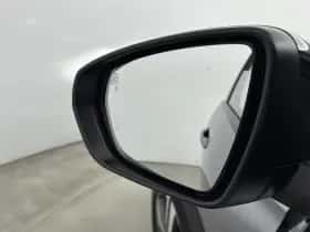 Peugeot 3008 (2023) thumbnail 30