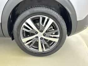 Peugeot 3008 (2023) thumbnail 32