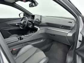 Peugeot 5008 (2023) thumbnail 14