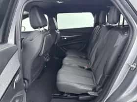 Peugeot 5008 (2023) thumbnail 15