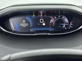 Peugeot 5008 (2023) thumbnail 19