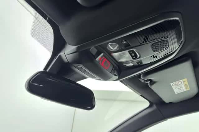 Peugeot 5008 (2023) thumbnail 25