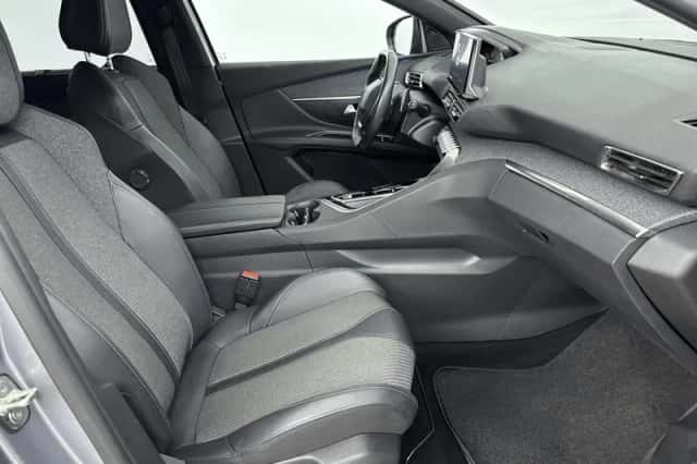 Peugeot 5008 (2023) thumbnail 30