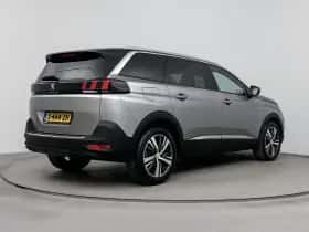 Peugeot 5008 (2023) thumbnail 9