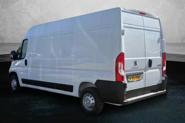 Peugeot Boxer (2024) thumbnail 2