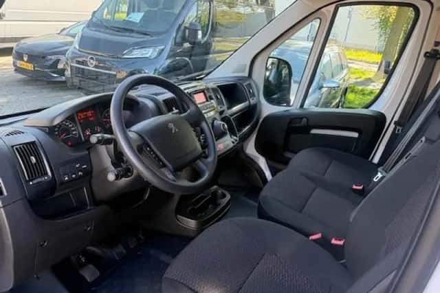 Peugeot Boxer (2024) thumbnail 14