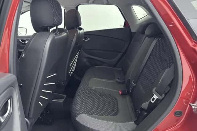 Renault Captur (2018) thumbnail 15