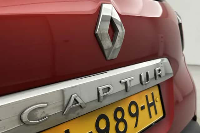 Renault Captur (2018) thumbnail 25