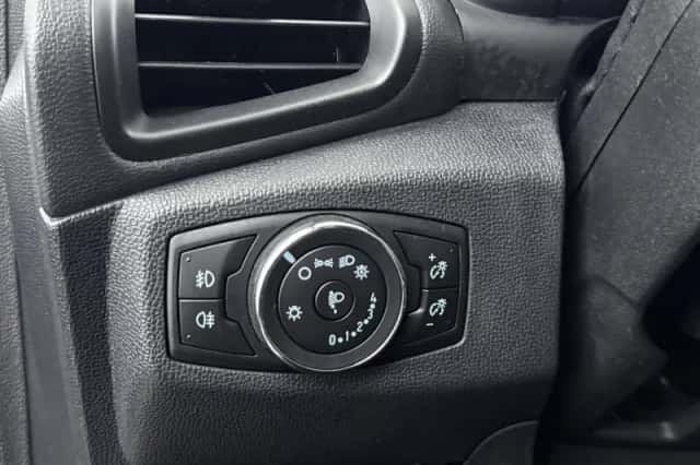Ford EcoSport (2018) thumbnail 29