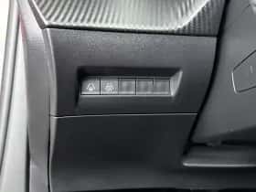 Peugeot e-2008 (2022) thumbnail 30