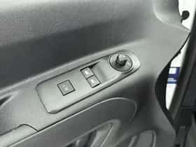 Peugeot Partner (2020) thumbnail 15