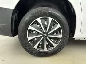 Peugeot Partner (2020) thumbnail 27