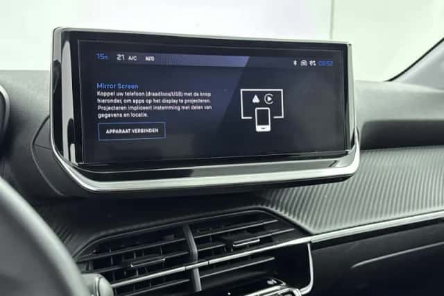Peugeot 208 (2024) thumbnail 21