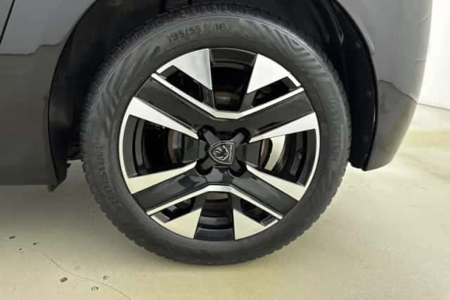 Peugeot 208 (2024) thumbnail 30