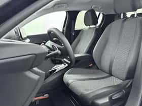 Peugeot 208 (2024) thumbnail 5