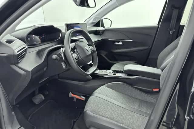 Peugeot 208 (2024) thumbnail 6