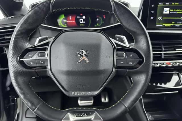 Peugeot 208 (2023) thumbnail 17
