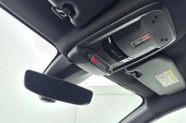 Peugeot 208 (2023) thumbnail 26