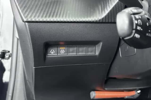 Peugeot 208 (2023) thumbnail 31