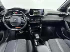 Peugeot 208 (2023) thumbnail 6