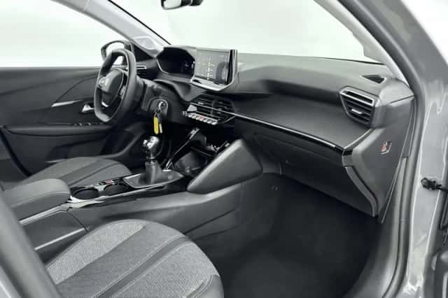 Peugeot 208 (2025) thumbnail 7