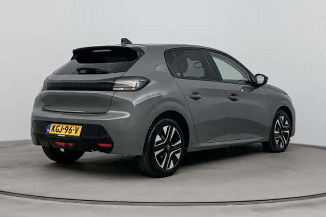 Peugeot 208 (2025) thumbnail 9