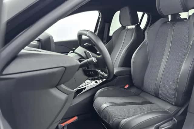 Peugeot 208 (2024) thumbnail 12
