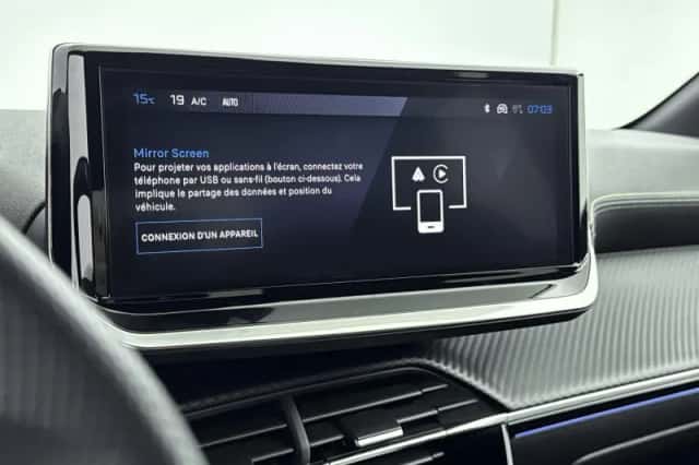Peugeot 208 (2024) thumbnail 21