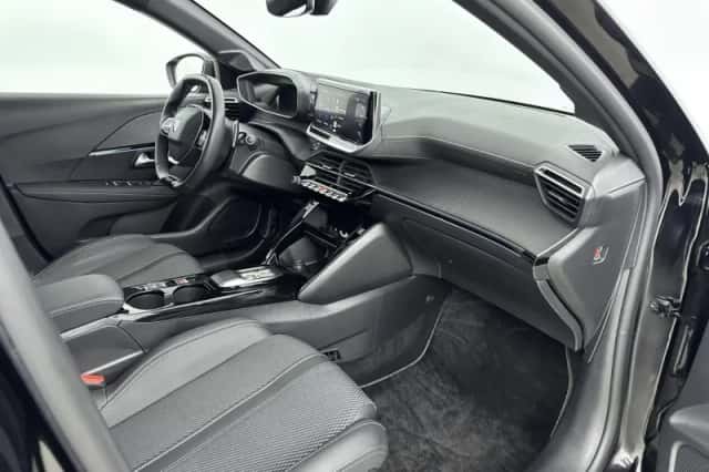 Peugeot 208 (2024) thumbnail 7
