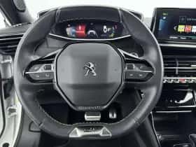 Peugeot e-2008 (2022) thumbnail 18