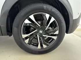 Peugeot e-2008 (2022) thumbnail 32