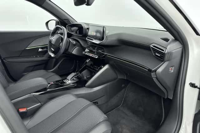 Peugeot e-2008 (2022) thumbnail 9