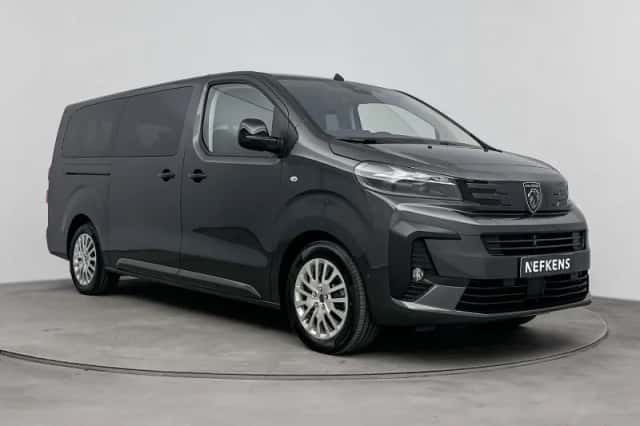 Peugeot E-Traveller (2025) thumbnail 2