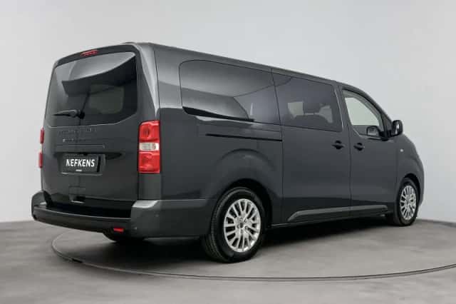 Peugeot E-Traveller (2025) thumbnail 11